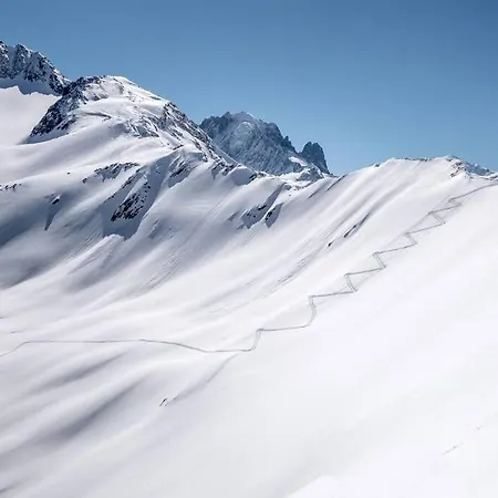 Chamois Blanc - Quiet Close To The Town Centre - By Cozee Chamonix